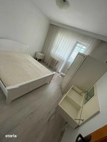 Apartament cu 3 camere decomandat în Obcini