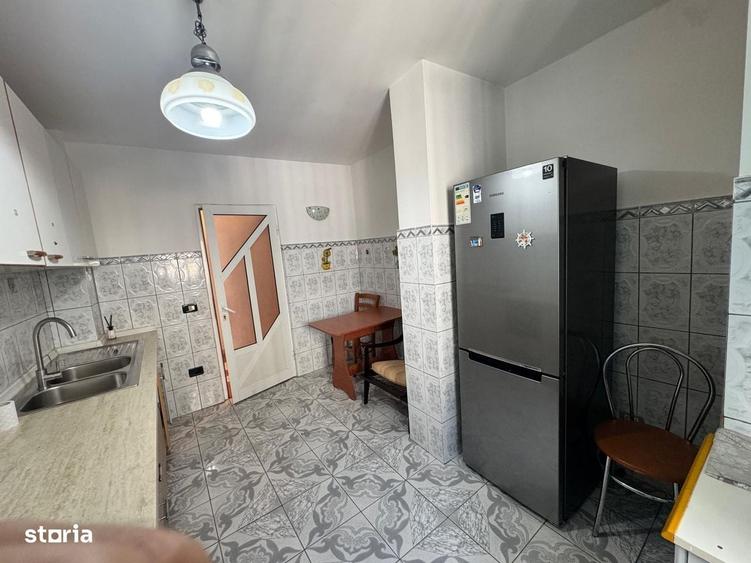 Apartament cu 3 camere în Bistrița Lac