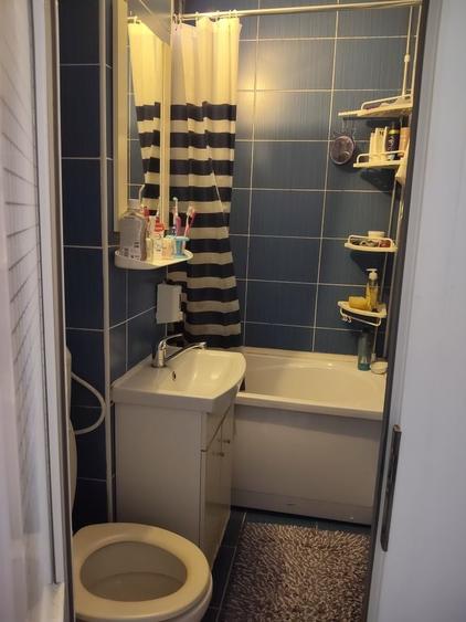 Apartament cu 2 camere semidecomandat în Dărmănești