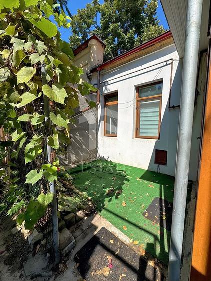 Apartament cu 2 camere semidecomandat, mobilat în Unirii