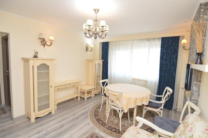 Apartament cu 2 camere semidecomandat în Moșilor