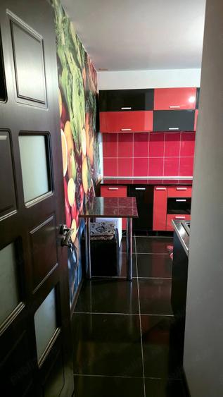 Apartament cu 2 camere semidecomandat în Măgurele