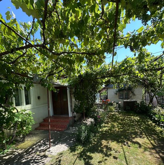 Casă cu 3 camere în Reghin