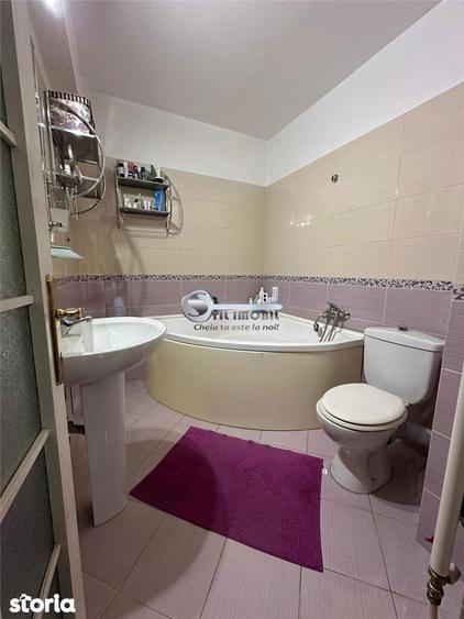 Apartament cu 3 camere în Tătărași