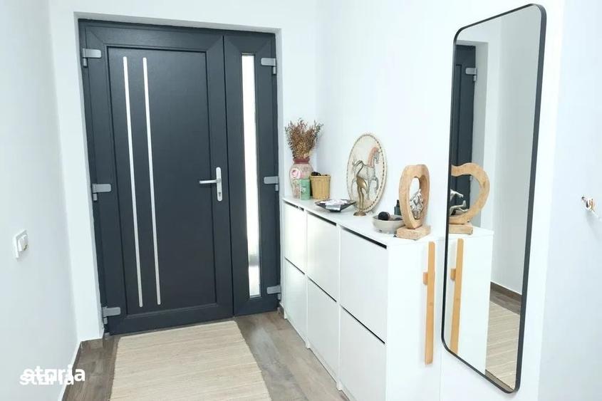 Casă cu 4 camere cu Teren 250 Mp în Apahida