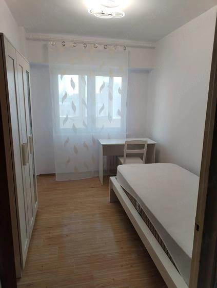 Apartament cu 3 camere decomandat în Bucur Obor