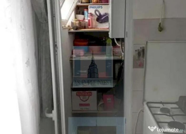 Apartament cu 3 camere semidecomandat, mobilat în Bartolomeu