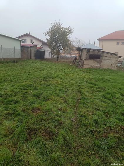 Teren de 2213 mp, în Florești