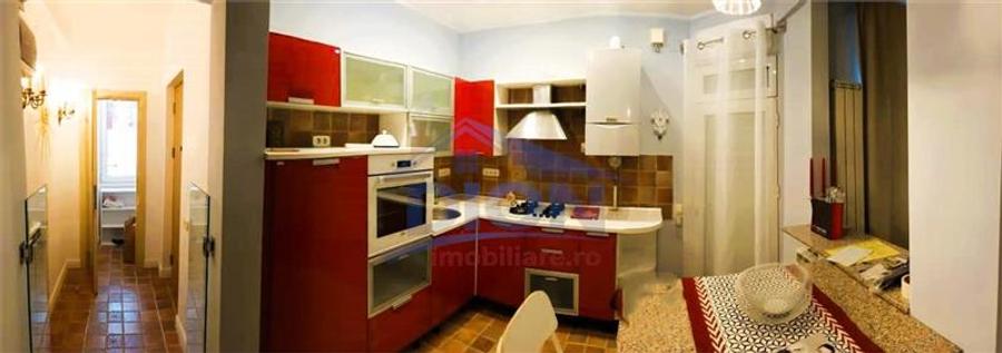 Apartament cu 3 camere decomandat, mobilat în Arcul de Triumf