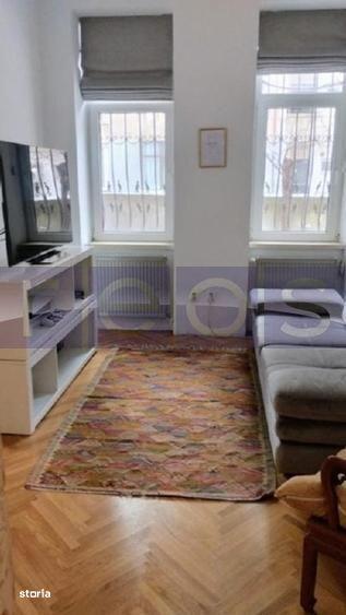 Apartament cu 6 camere, mobilat în Victoriei
