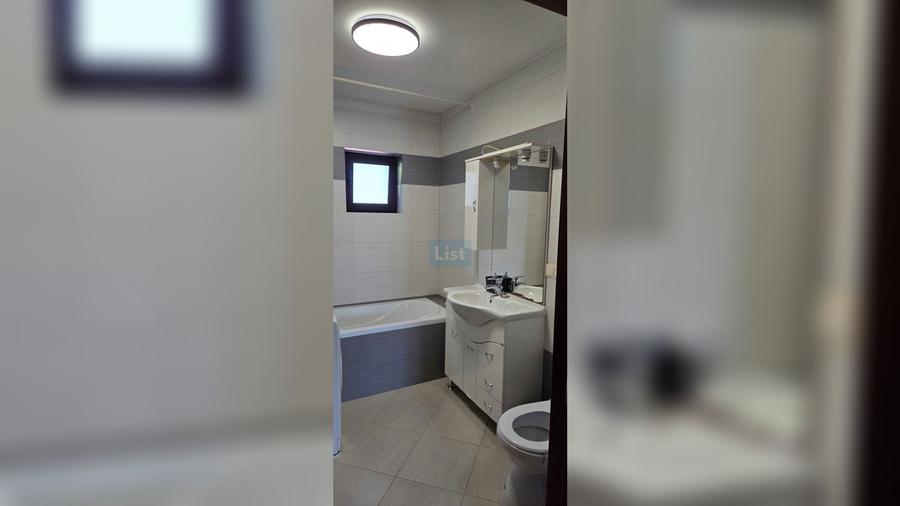 Apartament cu 2 camere decomandat în Între Lacuri