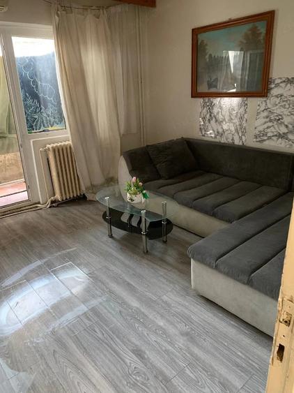 Apartament cu 3 camere decomandat în Luncă