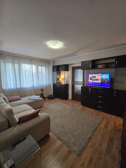 Apartament cu 2 camere în Calea Victoriei