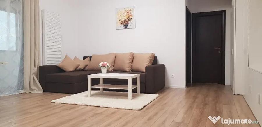 Apartament cu 2 camere decomandat, mobilat în Titan