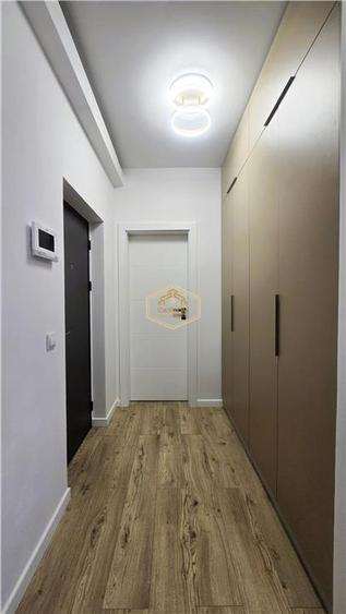 Apartament cu 4 camere decomandat, mobilat în Carpați 2