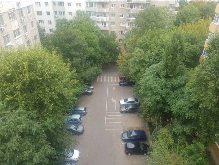 Apartament cu 2 camere decomandat în Mărgeanului