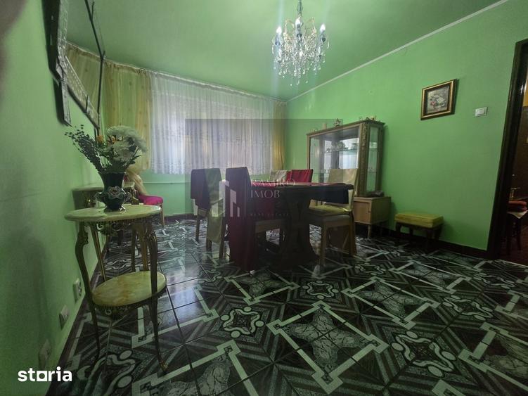 Apartament cu 3 camere decomandat în Rahova