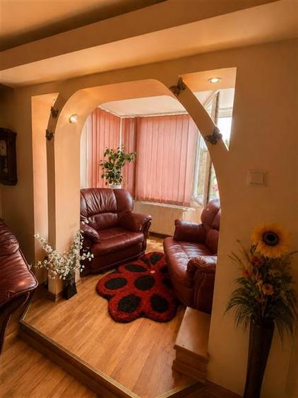 Apartament decomandat Calea Bucuresti. intrare pe Carpatilor,  Brasov - 9