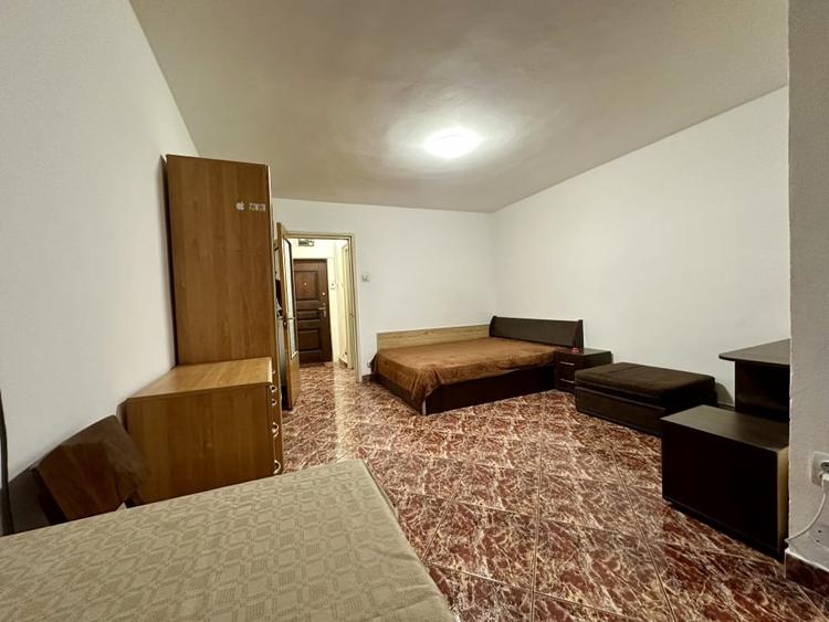 Drumul Taberei, metrou Favorit, garsoniera 31 mp - 2