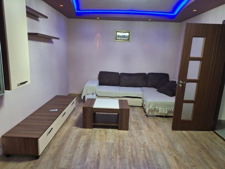 Apartament cu 2 camere decomandat, mobilat în Gorjului