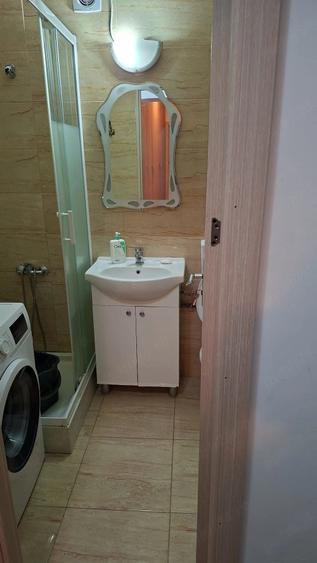 Apartament cu 2 camere decomandat în Drumul Găzarului
