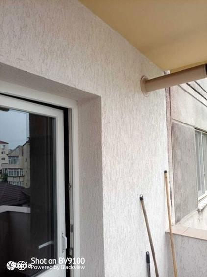 Apartament cu 2 camere în Micro 12