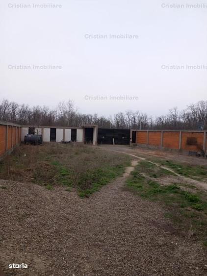 Casă cu 4 camere cu Teren 1008 Mp în Vărsătura