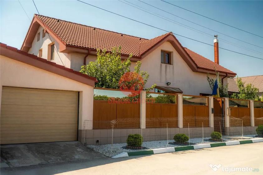 Casă cu 8 camere cu Teren 555 Mp în Lazu