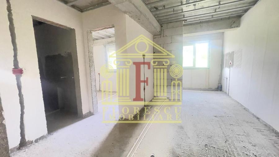Apartament cu 2 camere semidecomandat în Păcurari