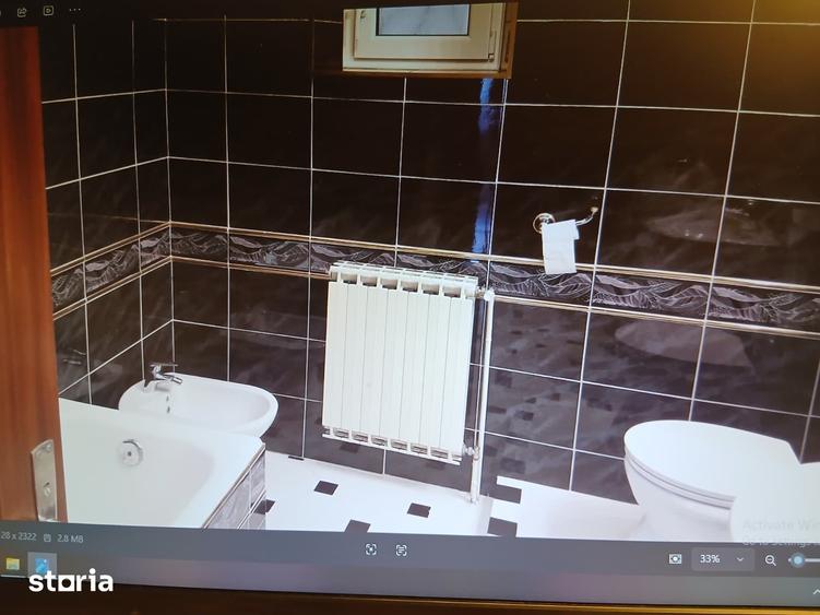 Apartament cu 3 camere decomandat în Primăverii
