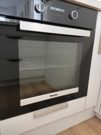 Apartament cu 2 camere decomandat în Noua