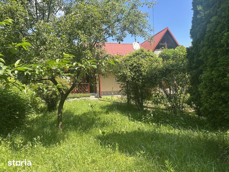 Casă cu 2 camere cu Teren 620 Mp în Piatra Șoimului
