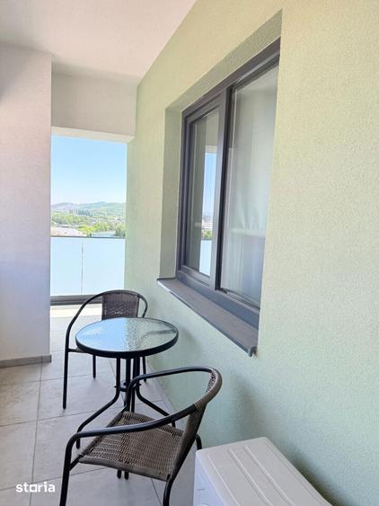 Apartament cu 2 camere, mobilat în Nicolina