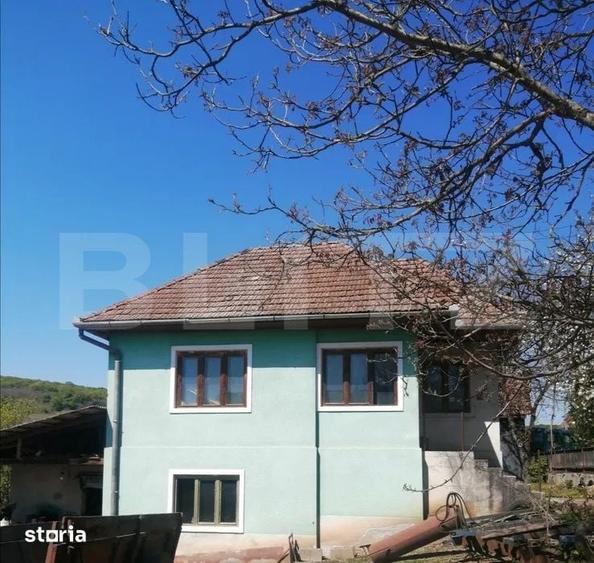 Casă cu 4 camere cu Teren 3200 Mp în Glodeni
