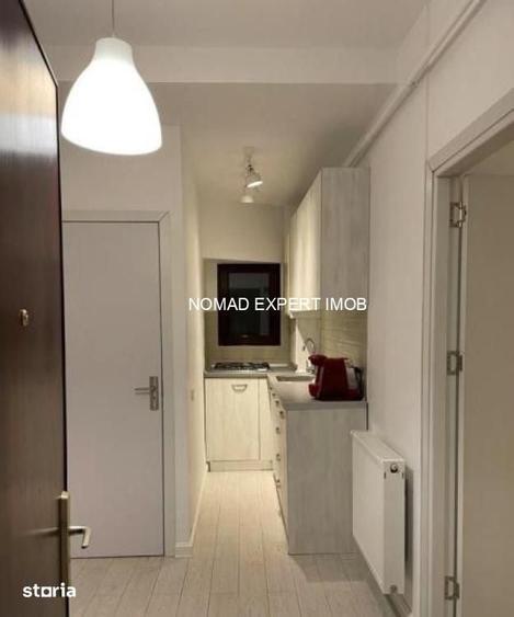 Garsonieră decomandată în Cișmigiu