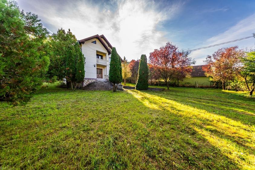 Casă cu 4 camere în Cladova