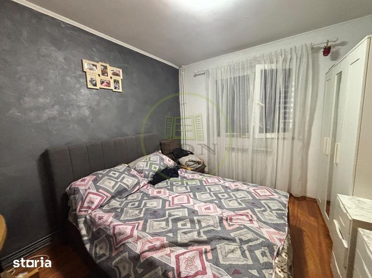 Apartament cu 2 camere semidecomandat în Craiovița Nouă