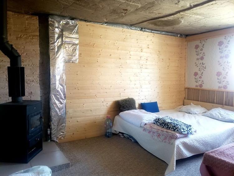Apartament cu 3 camere decomandat în Bălănești