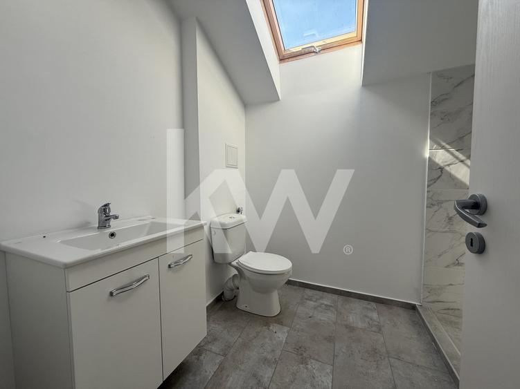 Apartament cu 2 camere semidecomandat în Stupini