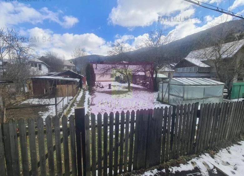 Teren de 667 mp, în Azuga