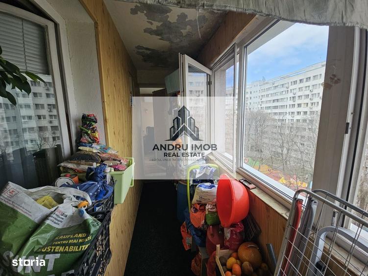 Apartament cu 3 camere semidecomandat în Dristor