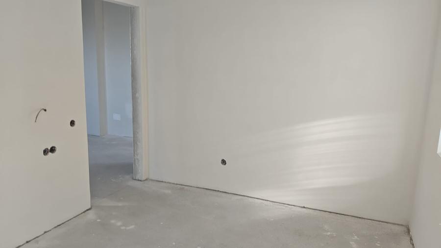 Apartament cu 3 camere semidecomandat în Apahida