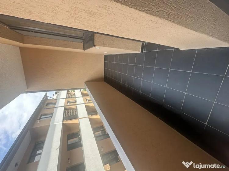 Apartament 2 camere Bulevard cu loc de parcare - 1