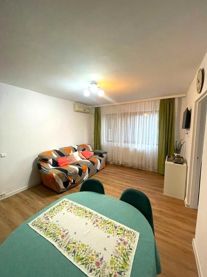 Apartament cu 2 camere semidecomandat în Take Ionescu