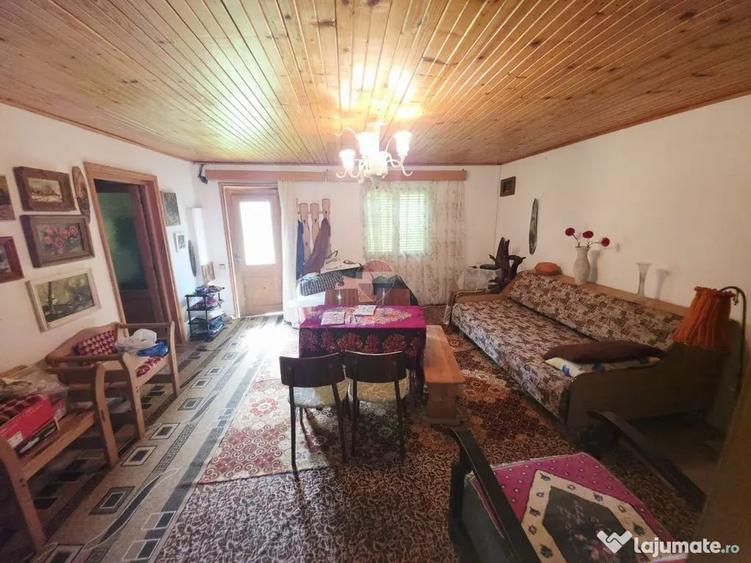 Casă cu 3 camere cu Teren 803 Mp în Bistrița