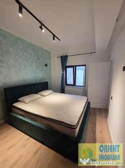 Apartament cu 2 camere decomandat, mobilat în Central