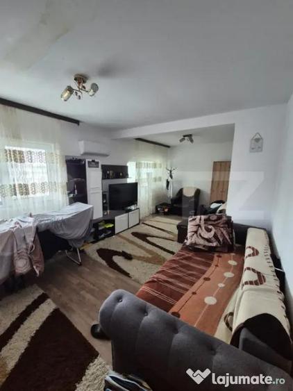 Apartament cu 3 camere decomandat în George Enescu