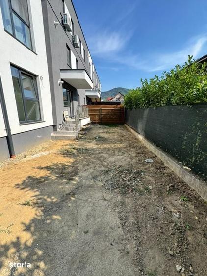 Apartament cu 3 camere în Valea Borcutului