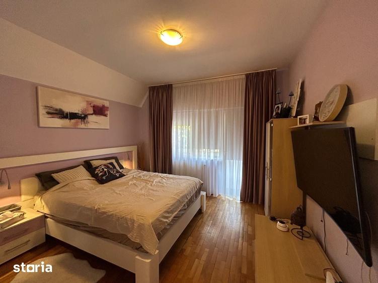 Casă cu 5 camere cu Teren 400 Mp în Trivale