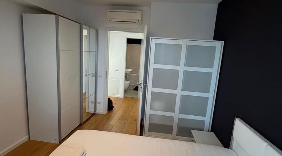Apartament cu 2 camere decomandat, mobilat în Aviatorilor